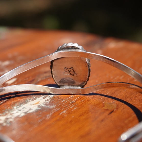 Vintage Sterling Silver Turquoise Cuff Bracelet - Picture 8 of 16